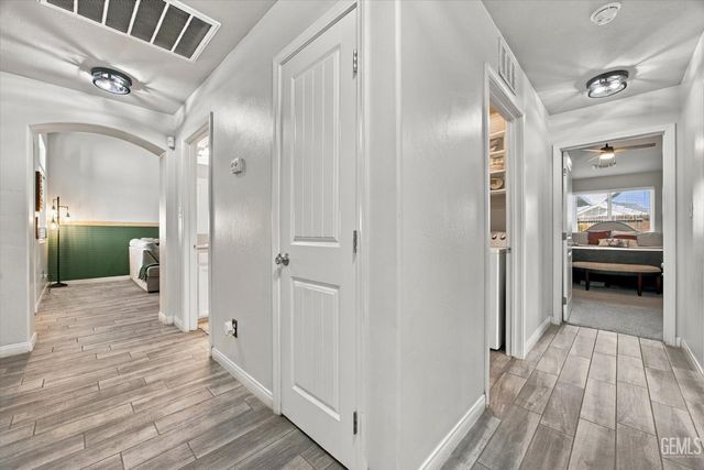 9212 Snowy River Drive, Bakersfield, CA 93311