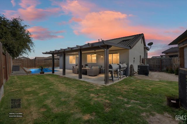 9212 Snowy River Drive, Bakersfield, CA 93311