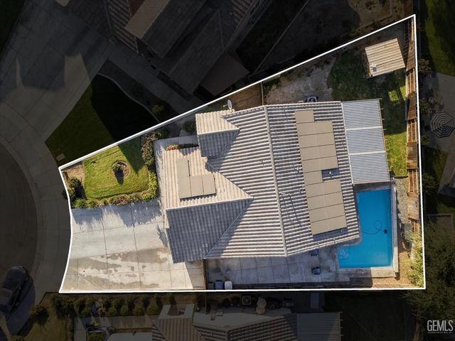 9212 Snowy River Drive, Bakersfield, CA 93311