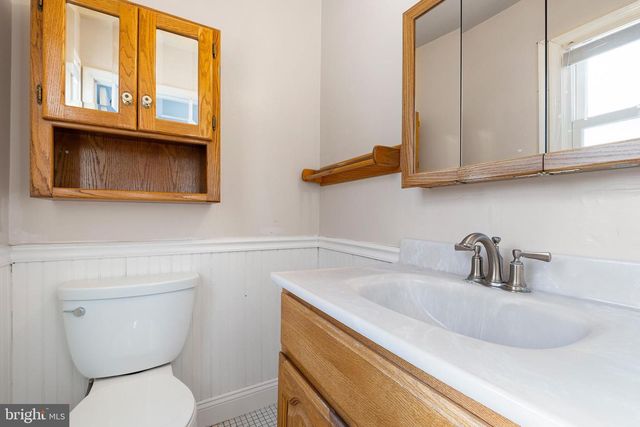 2416 W COLONIAL DR, Upper Chichester, PA 19061