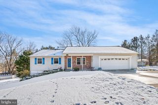 2416 W COLONIAL DR, Upper Chichester, PA 19061