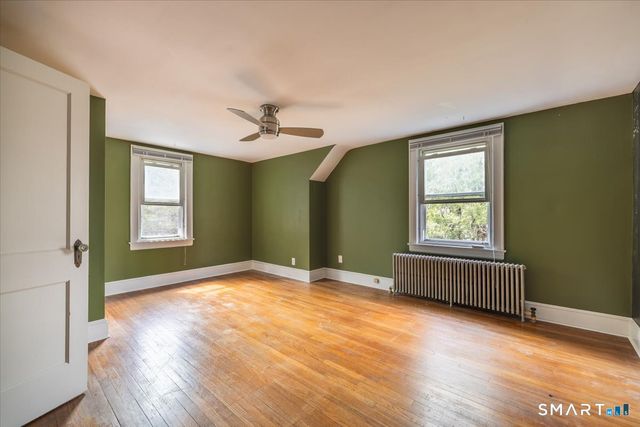 22 Avenue B, Beacon Falls, CT 06403