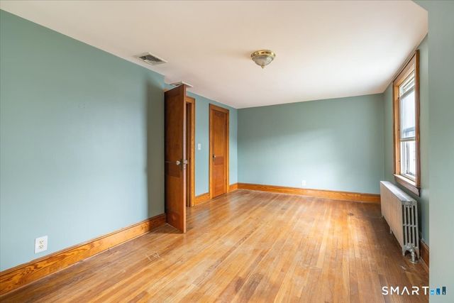 22 Avenue B, Beacon Falls, CT 06403