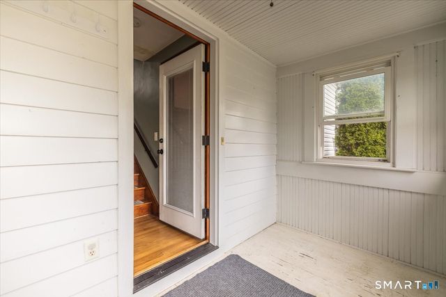 22 Avenue B, Beacon Falls, CT 06403