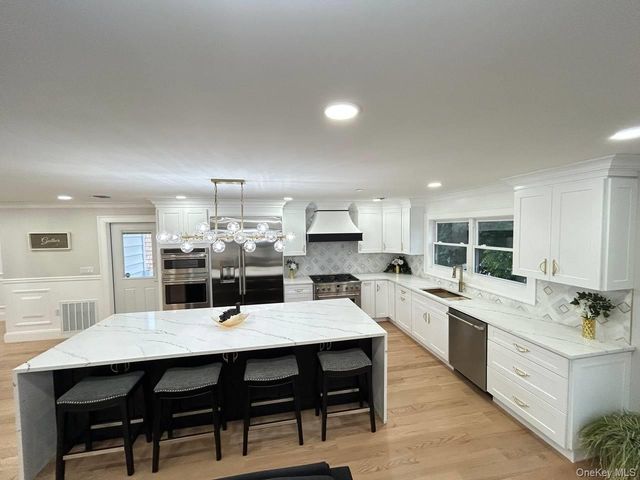 2450 Florin Court, Bellmore, NY 11710
