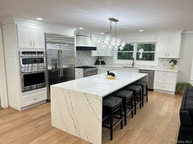 2450 Florin Court, Bellmore, NY 11710