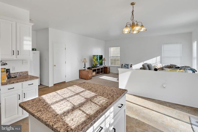 228 LONGVIEW DR, Reading, PA 19608