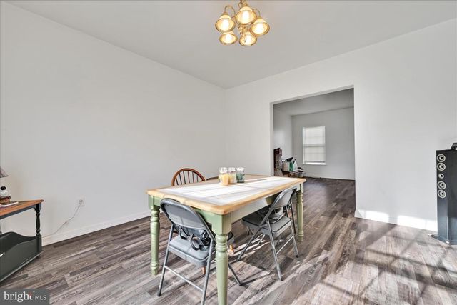 228 LONGVIEW DR, Reading, PA 19608