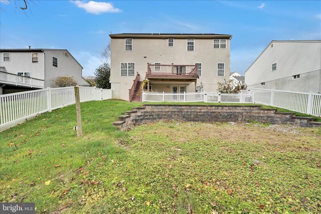 228 LONGVIEW DR, Reading, PA 19608