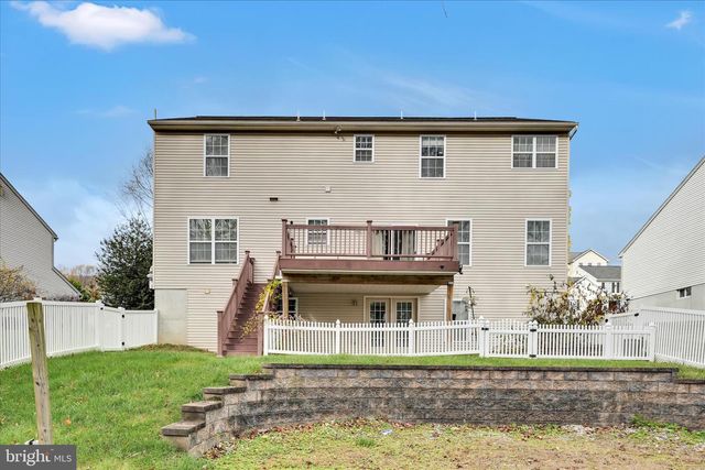 228 LONGVIEW DR, Reading, PA 19608
