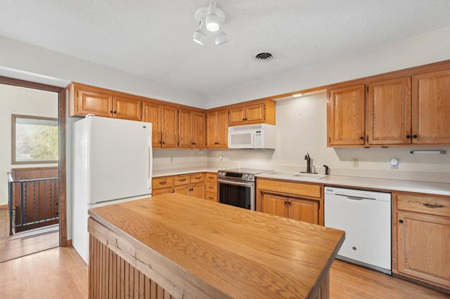 2891 Legion Avenue N, Lake Elmo, MN 55042