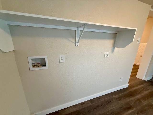 133 Gordon Drive, Azle, TX 76020