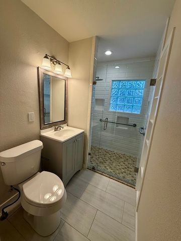 133 Gordon Drive, Azle, TX 76020