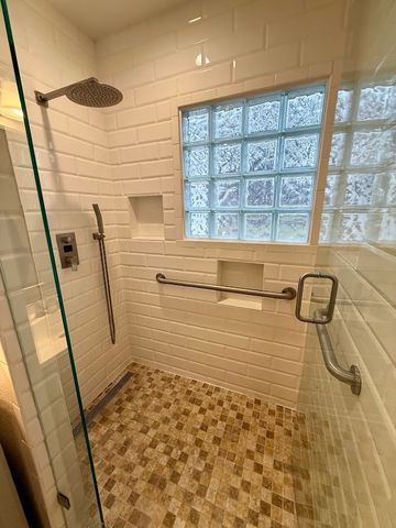 133 Gordon Drive, Azle, TX 76020