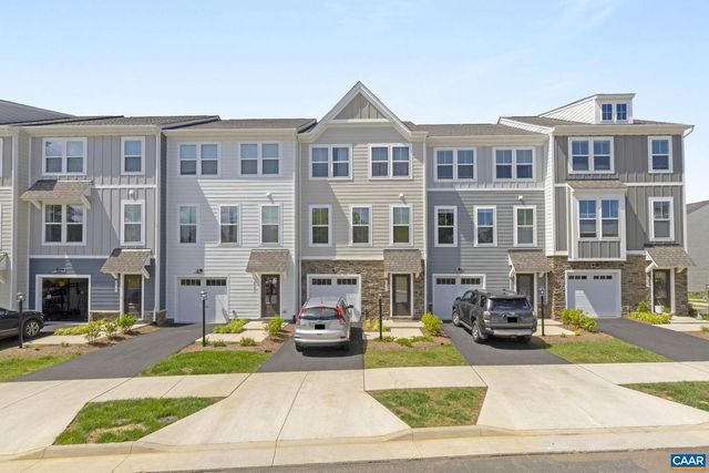 6031 MCCOMB ST, Crozet, VA 22932