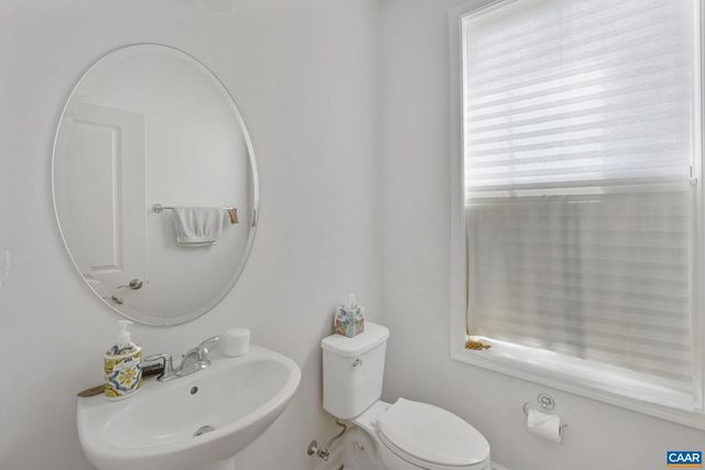 6031 MCCOMB ST, Crozet, VA 22932