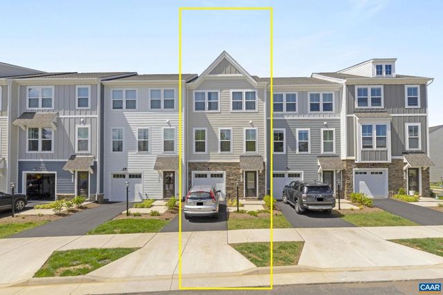 6031 MCCOMB ST, Crozet, VA 22932