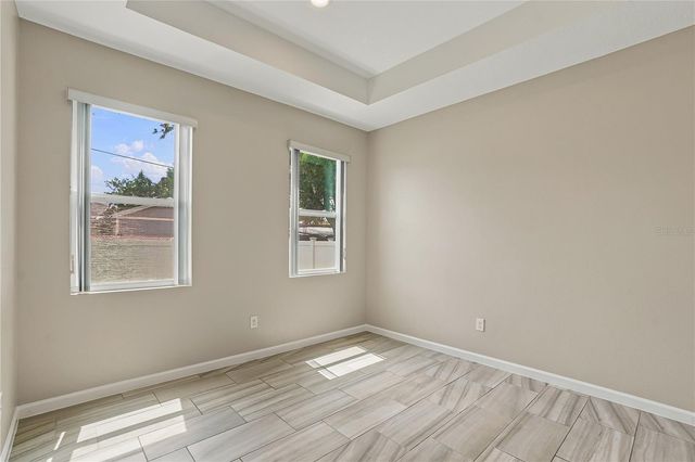 2736 W SPRUCE STREET, Tampa, FL 33607