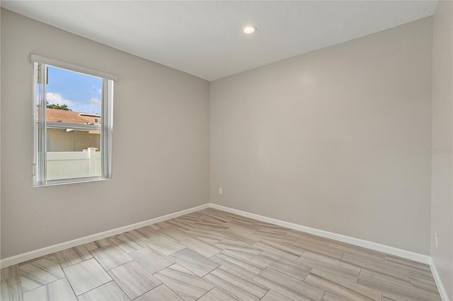2736 W SPRUCE STREET, Tampa, FL 33607