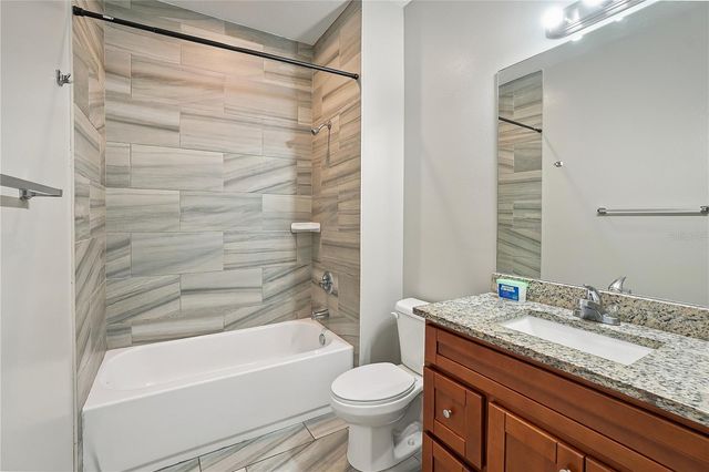 2736 W SPRUCE STREET, Tampa, FL 33607