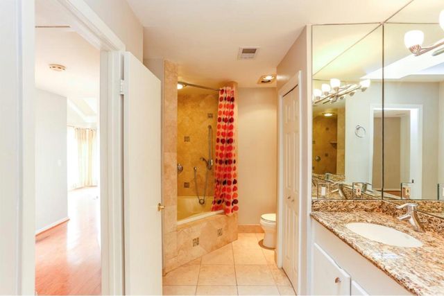 4930 Feagan Street 4, Houston, TX 77007