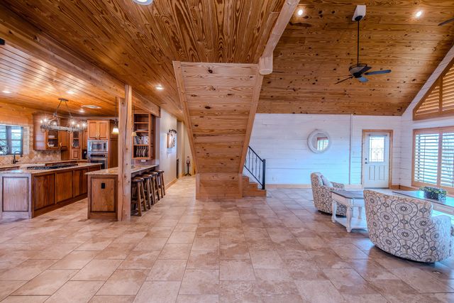 2779 Canyon Wren Loop, Graford, TX 76449