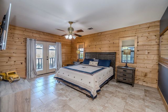 2779 Canyon Wren Loop, Graford, TX 76449