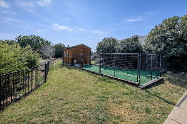 2779 Canyon Wren Loop, Graford, TX 76449