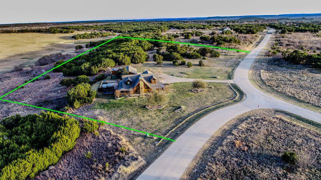 2779 Canyon Wren Loop, Graford, TX 76449