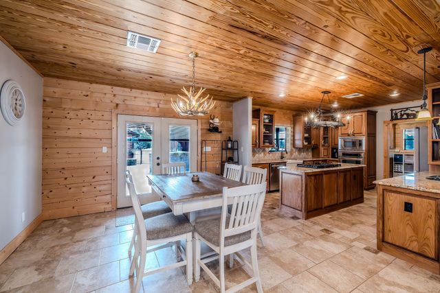 2779 Canyon Wren Loop, Graford, TX 76449