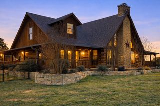 2779 Canyon Wren Loop, Graford, TX 76449
