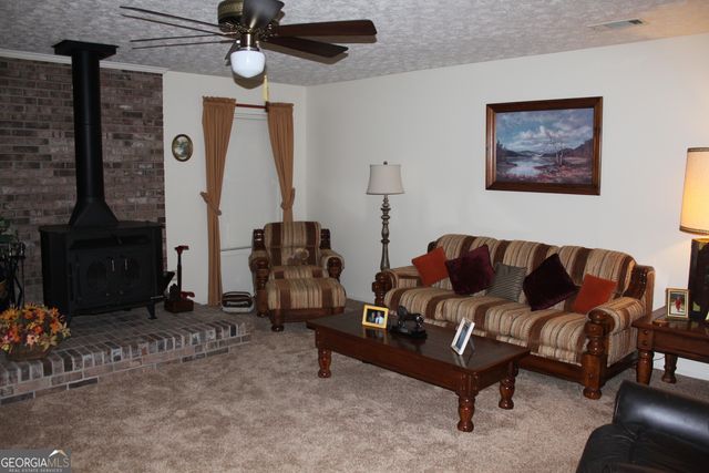 7895 Cove Road, Woodbury, GA 30293