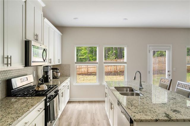 7767 Richmond Trail, Fairburn, GA 30213