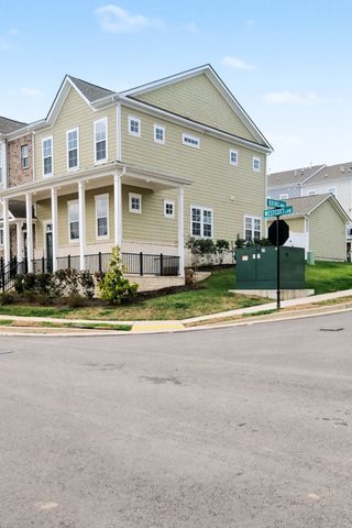 861 Westcott Ln, Antioch, TN 37013