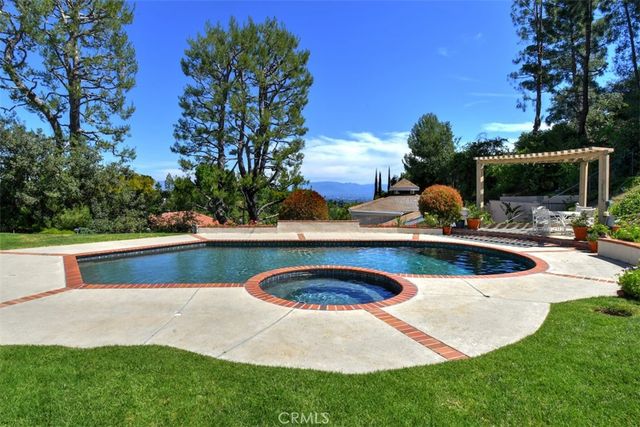 19970 Greenbriar Drive, Tarzana, CA 91356