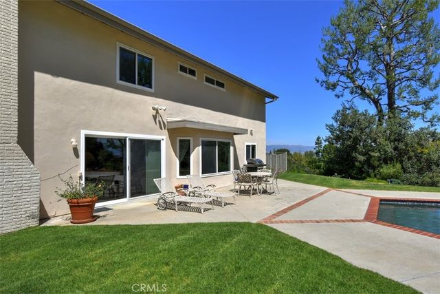 19970 Greenbriar Drive, Tarzana, CA 91356