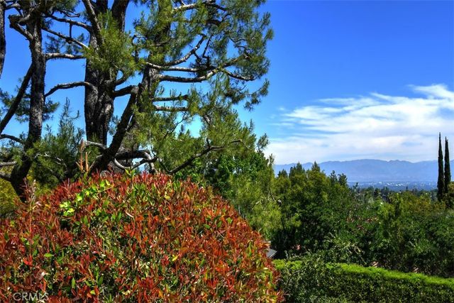 19970 Greenbriar Drive, Tarzana, CA 91356