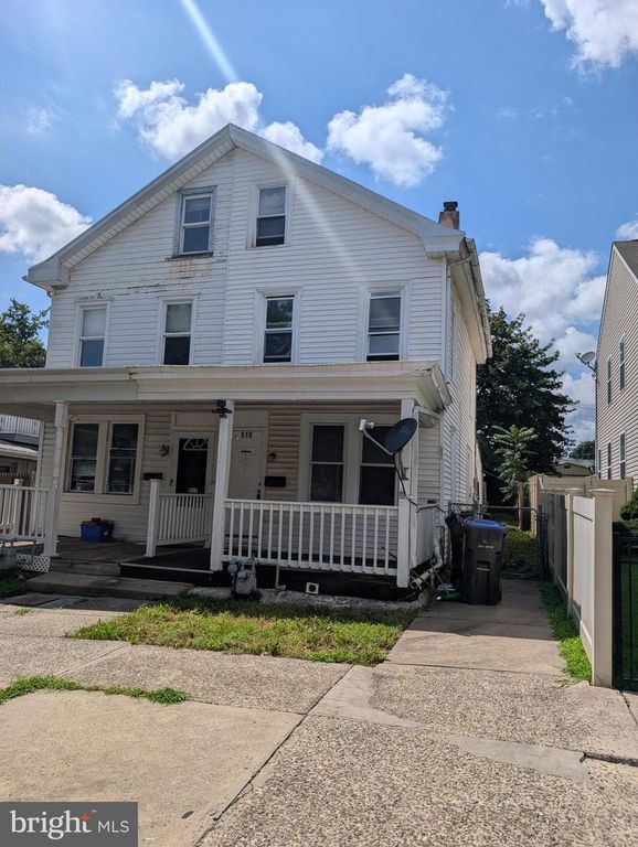 519 NOBLE ST, Norristown, PA 19401
