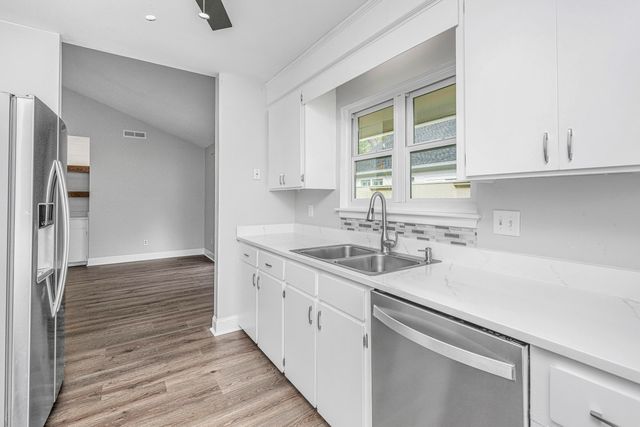 1116 Astor Drive, Mount Pleasant, SC 29464