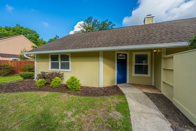 1116 Astor Drive, Mount Pleasant, SC 29464