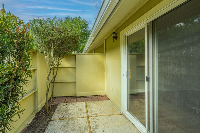 1116 Astor Drive, Mount Pleasant, SC 29464