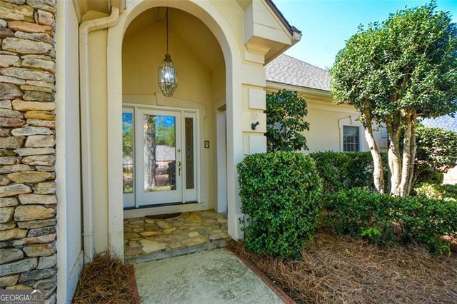 6085 Wellington Court, Cumming, GA 30040