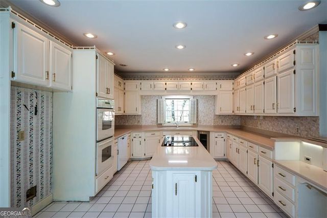 6085 Wellington Court, Cumming, GA 30040