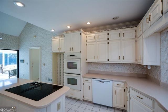 6085 Wellington Court, Cumming, GA 30040