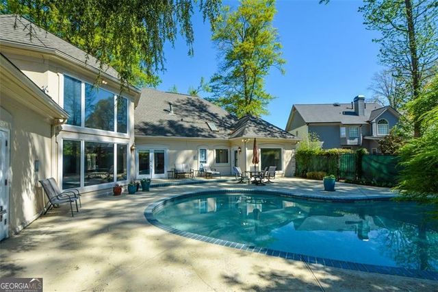 6085 Wellington Court, Cumming, GA 30040