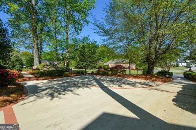 6085 Wellington Court, Cumming, GA 30040