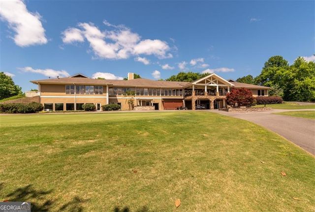 6085 Wellington Court, Cumming, GA 30040