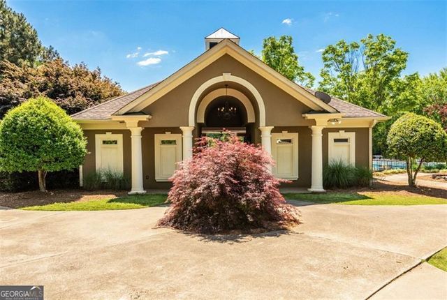 6085 Wellington Court, Cumming, GA 30040