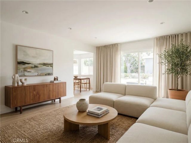 5304 Francisca Way, Agoura Hills, CA 91301