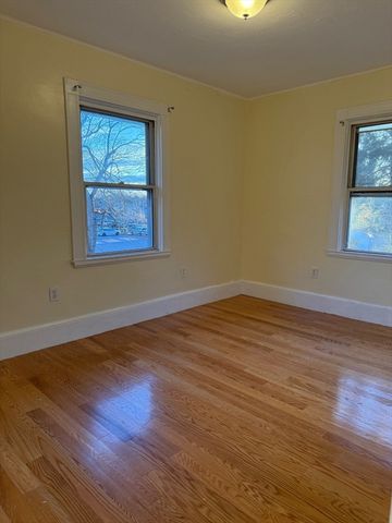 10-12 Spring St 10, Plainville, MA 02762